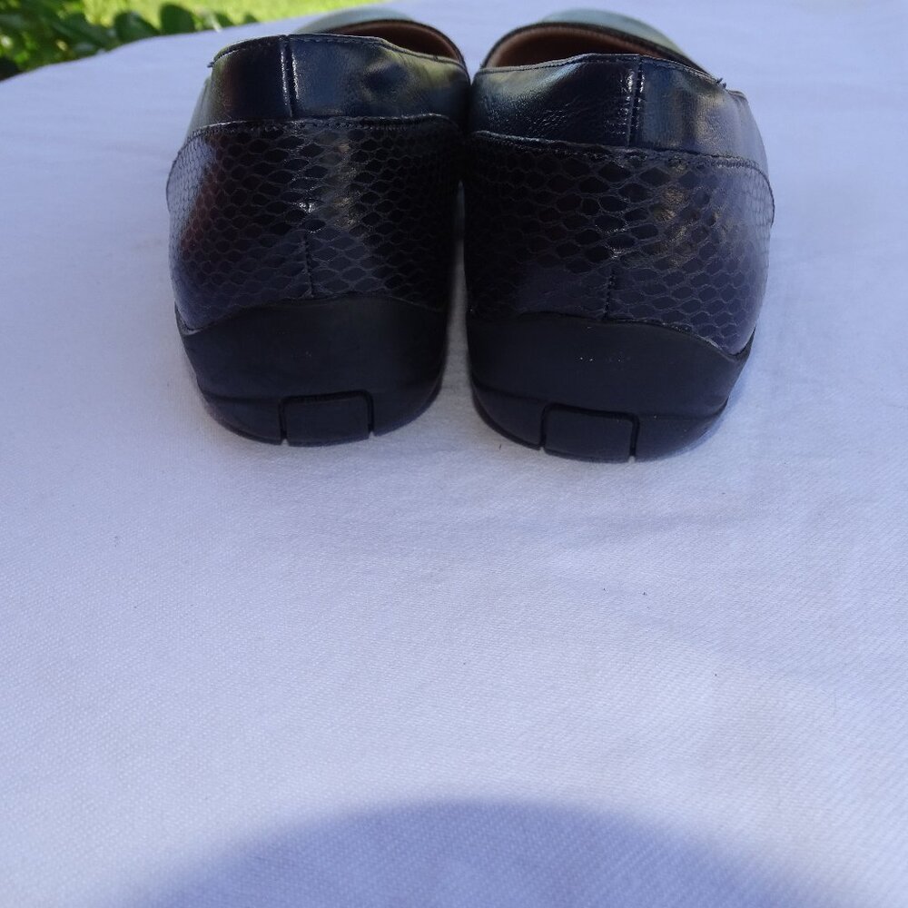 Life Stride Women's Deja Vu Ballet Flat Navy Size 10M - Picture 7 of 10
